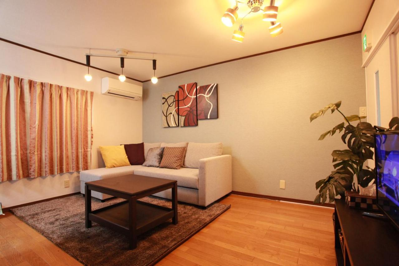 Samys Guest House Noda Osaka Bagian luar foto